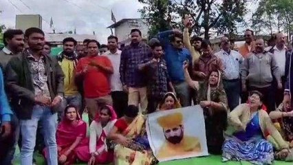 बैतूल: करणी सेना ने हाईवे जाम कर किया विरोध प्रदर्शन