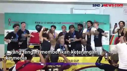 Momen Kehebohan Selebrasi Juara Timnas Jerman U-17 di Ruang Konferensi Pers