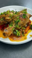 دبابيس بفلفل الوان -drumsticks chicken recipe  وصفة دبابيس بفلفل الوان بطريقة مختلفة في Tastyclub.  المقادير - دبابيس فراخ فلفل(اخضر-احمر-اصفر) جزر بصل  ملح فلفل اسود بابريكا كاري  كركم  كاري  ثوم بودر  بصل بودر  لازم ت