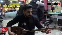 Siirt'te berberde canlı müzik eşliğinde tıraş keyfi