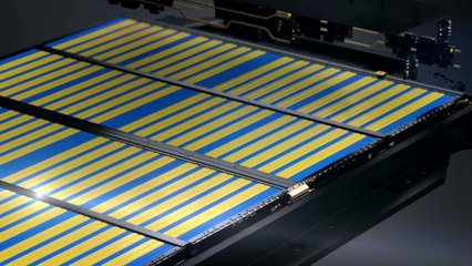 بطارية  Gemini تضاف من الطاقة ونطاق سيارة BMW iX إلى 608 ميل