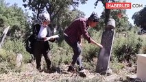 Denizli'de Osmanlı dönemine ait mezar taşları inceleniyor