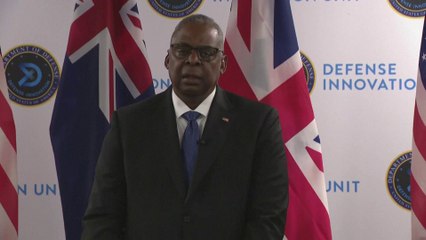 وزير الدفاع الأميركي يعلن زيادة تمويل إنتاج الذخيرة بنسبة تصل إلى النصف