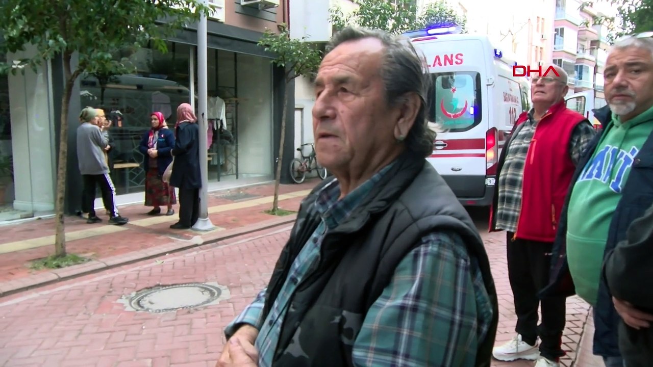 Çatıdan düşen işçi öldü, birlikte çalıştığı babası gözyaşı döktü