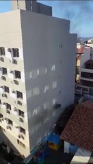 Hotel é atingido por incêndio e assusta hóspedes na Pituba