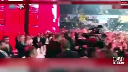 CHP Antalya kampını tamamladı: Özgür Özel özür diledi