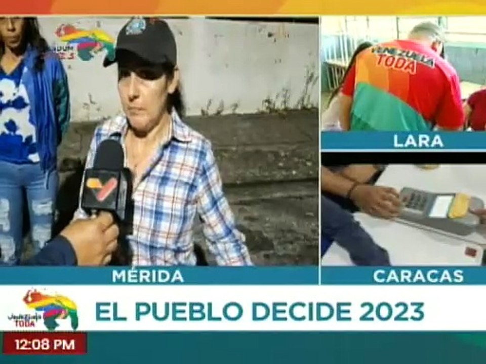 Mérida | Ciudadanos desplegados para ejercer su derecho al voto en el mcpio. Alberto Adriani