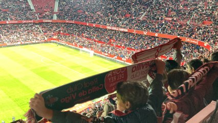 Himno del Sevilla ante el Villarreal