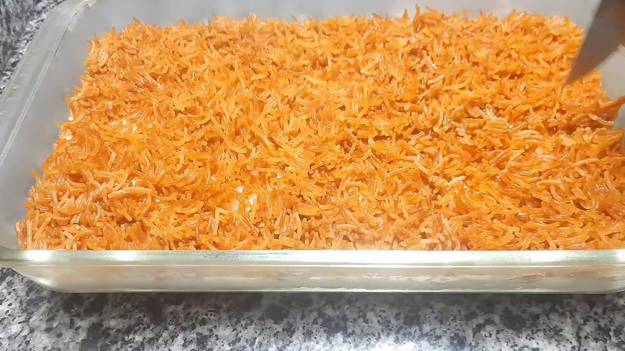 حلوى أقتصادية❗️بدون فرن ولا بيض ولا زبدة بمكونات متوفرة❗️والطعم لذيذ حلى الشعرية