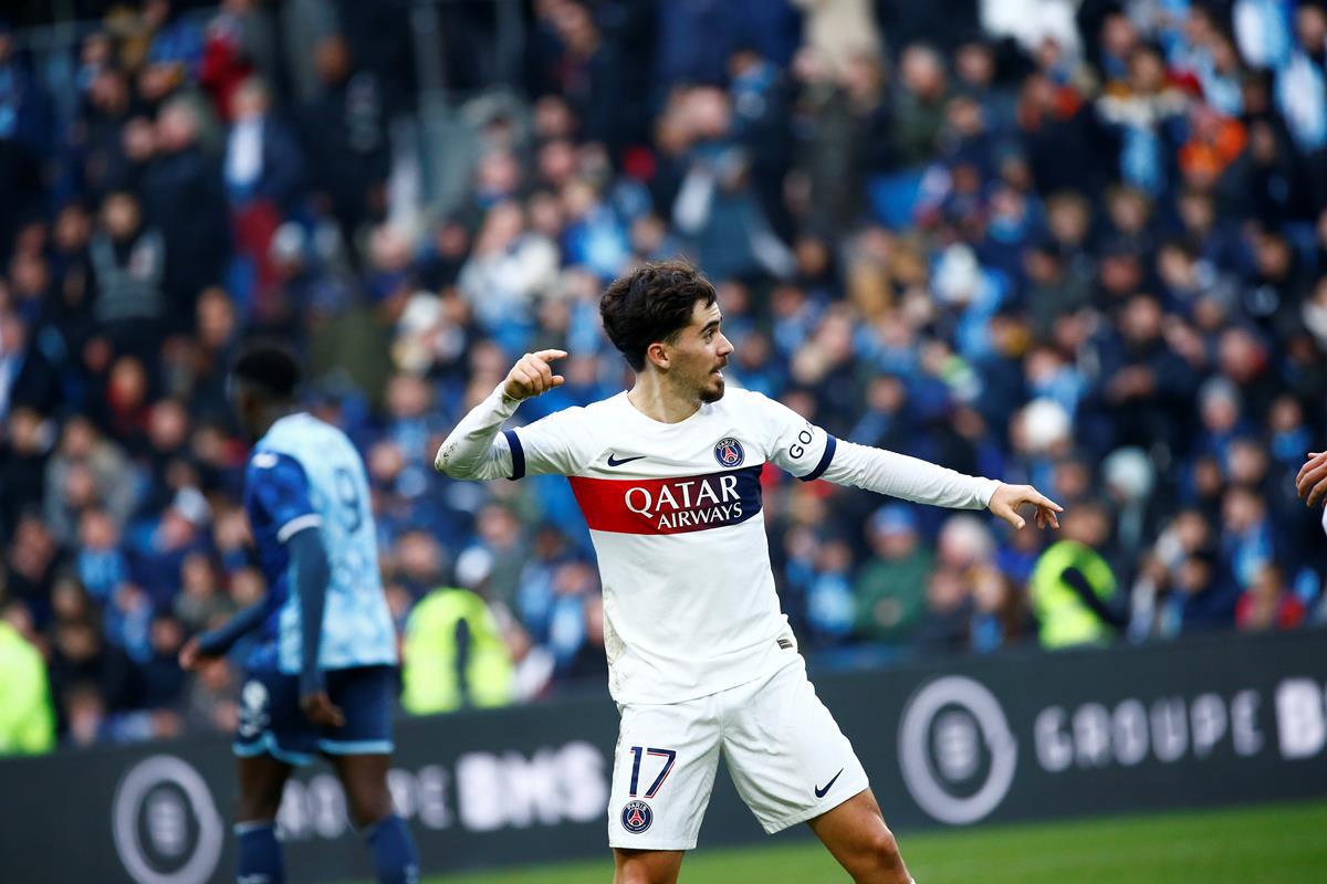Le Havre 0-2 PSG: Gol de Vitinha