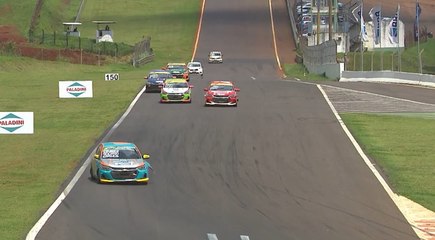 Turismo Nacional encerra temporada com provas emocionantes e campeões em Cascavel