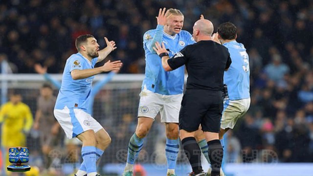 Erling Haaland RAGES at Referee Simon Hooper after He Whistled with Jack Grealish Through on Goal