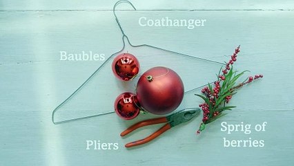 How To Make A Christmas Bauble Wreath | Ideal Home