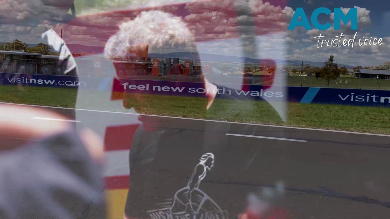 Shanon Bates has completed the Mount Panorama circuit in his racing wheelchair.