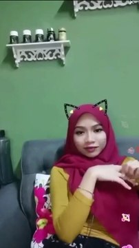 Cik Ya Selebgram Hijab Tetangga Sebelah Live streaming