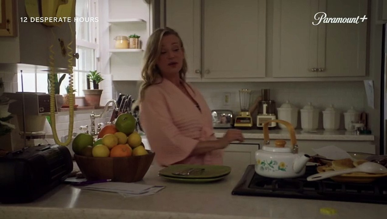 12 Desperate Hours Trailer DF