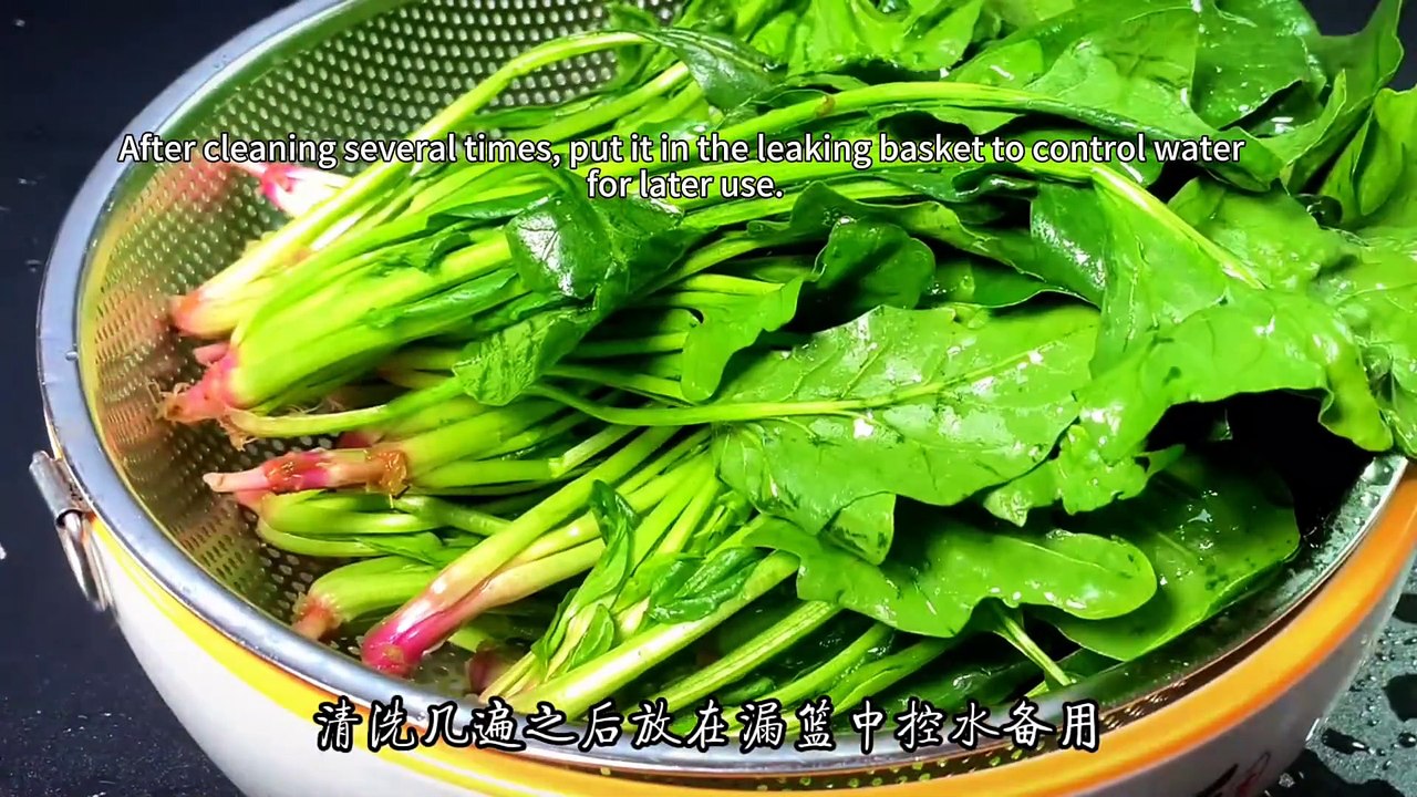 Vegetarians and chefs share their homely recipe for cold spinach, which is refreshing and delicious