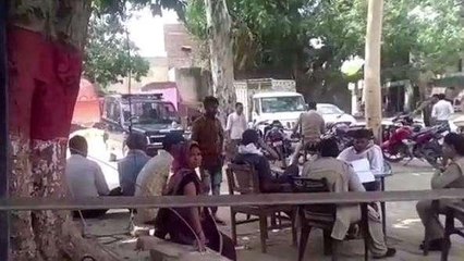 फर्रुखाबाद: दो पक्षों के खूनी संघर्ष में खूब चले औजार,माँ-बेटे हुए खून से लाल