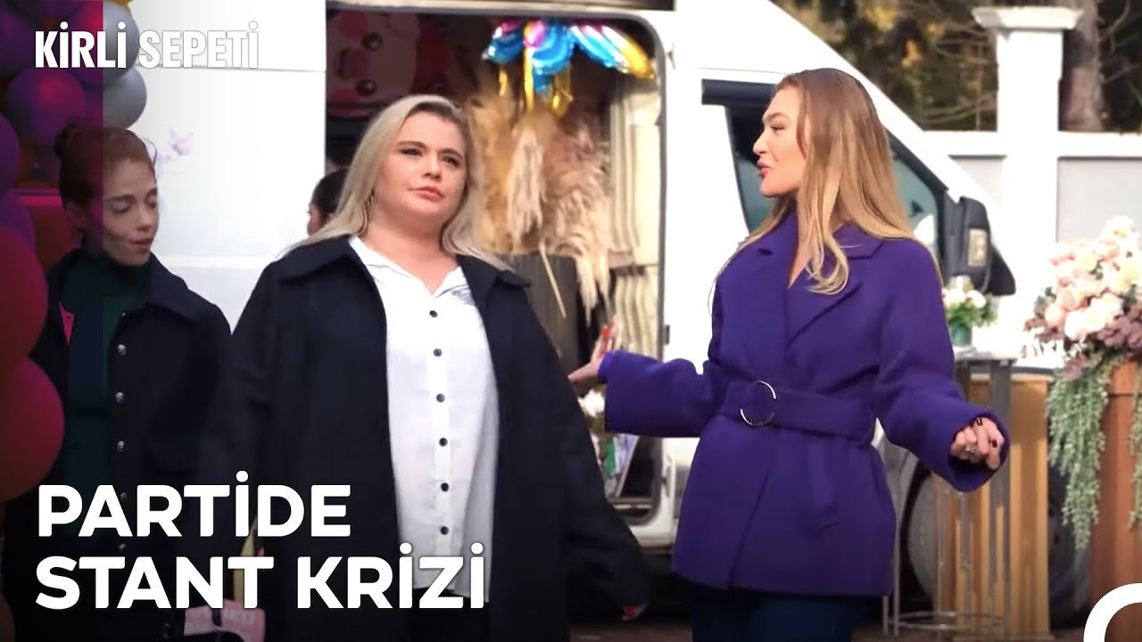 İki Cambaz Bir İpte Nasıl Oynar? Oynat Bakalım! - Kirli Sepeti 10. Bölüm