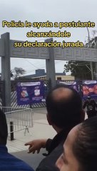 Policía alcanza declaración jurada a postulante de la UNMSM