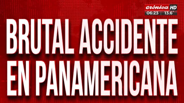 Choque múltiple deja tres autos destrozados y varias personas heridas