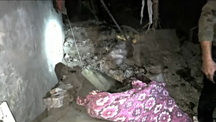 قصف إسرائيلي يدمر منزلا في مخيم النصيرات وسط قطاع غزة
