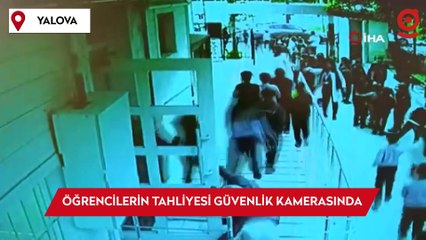 Yalova'da deprem sonrası öğrencilerin tahliyesi güvenlik kamerasında