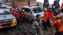Endonezya'da yanardağ patladı 11 dağcı yaşamını yitirdi