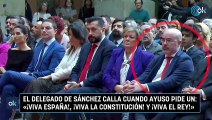 El delegado de Sánchez calla cuando Ayuso pide un: «¡Viva España!, ¡Viva la Constitución! y ¡Viva el Rey!»