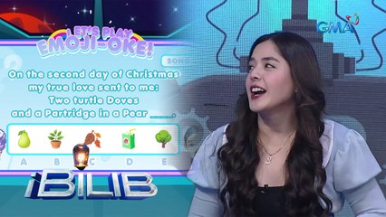 iBilib: Finish the Christmas song lyrics in the Emji-oke challenge!