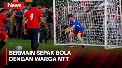 Kunjungan Kerja ke NTT, Jokowi Sempatkan Bermain Sepak Bola hingga Menari Bersama Warga