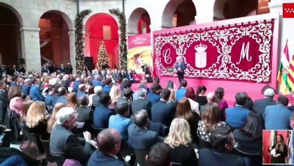 Ayuso y delegado del Gobierno no esconden la tensión en un acto de la Constitución