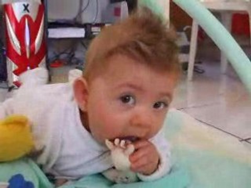 Lizandro sur son tapi 2