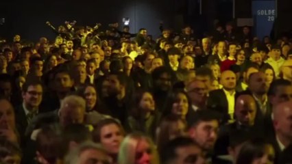 La preciosa imagen entre unos niños y Bellingham