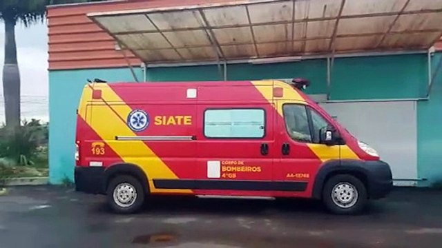 Ciclista fica ferido ao sofrer queda de veículo na Rua Furnas