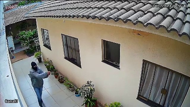 Confronto armado entre policiais e suspeitos termina com cinco mortos em Maringá 2