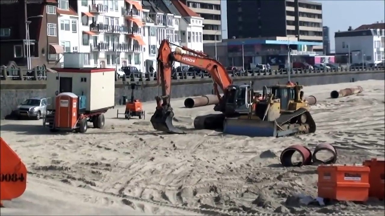 Badstrand op de schop