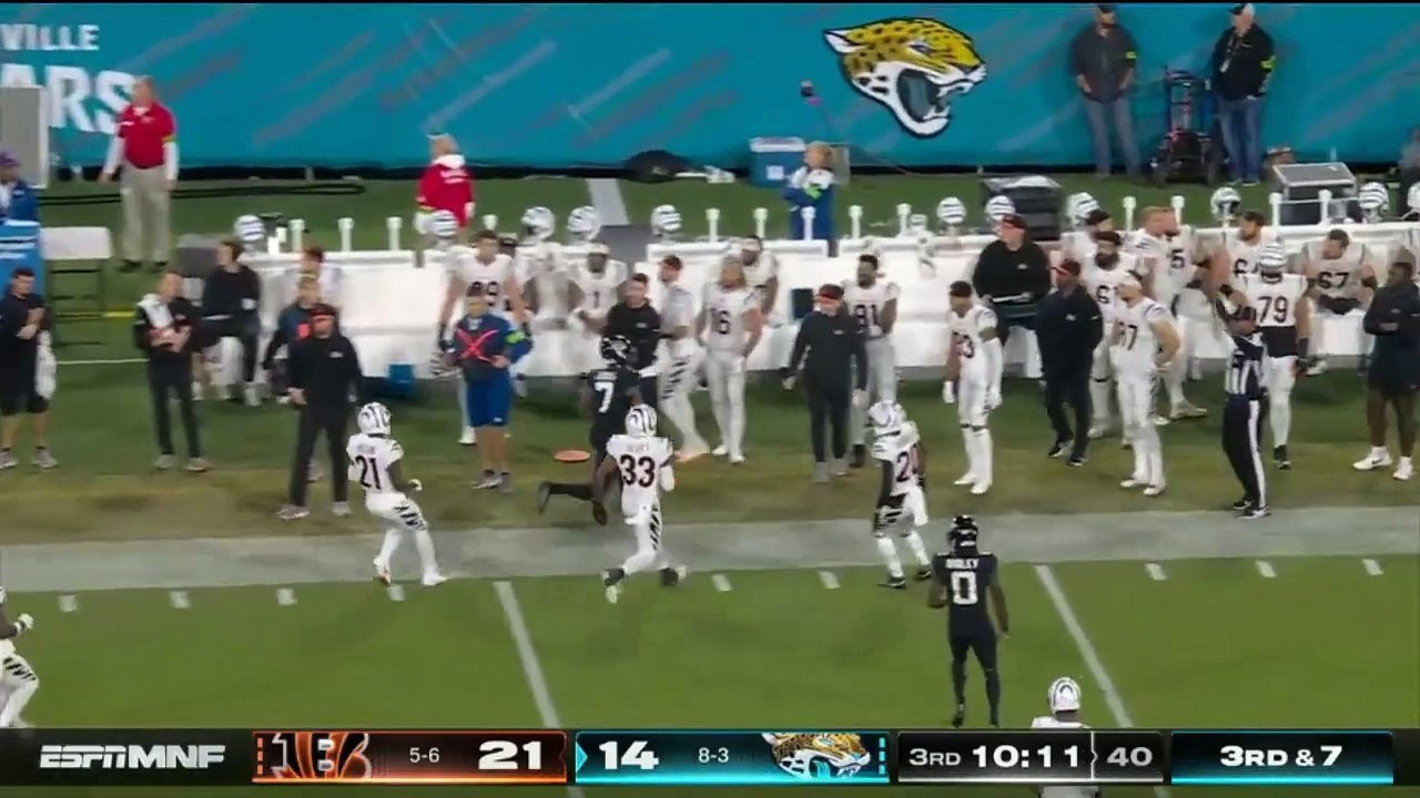 Cincinnati Bengals vs. Jacksonville Jaguars Highlights HD 3rd-QTR _ Week 13 - December 4_ 2023
