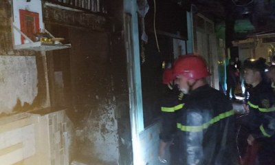 Cháy nhà trong hẻm ở quận 4 lúc rạng sáng, bé gái 8 tuổi tử vong