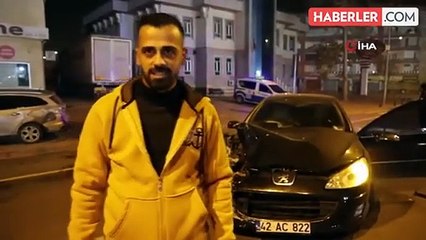 Konya'da Alkollü Sürücü Park Halindeki Otomobile Çarptı