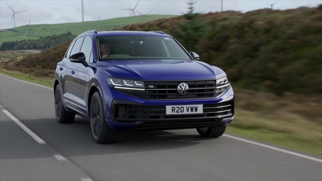 Volkswagen Touareg Elegance 3.0 TSI 4Motion E-hybrid Driving Video