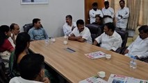 Telangana Bhavan లో కేటీఆర్ కీలక సమావేశం Congress ను ఎదిరించేది ఎలా? | Telugu Oneindia