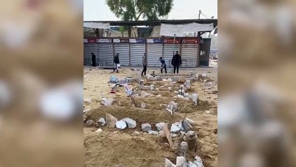 Mueren 15 palestinos en un bombardeo de Israel contra Yabalia, en el norte de Gaza