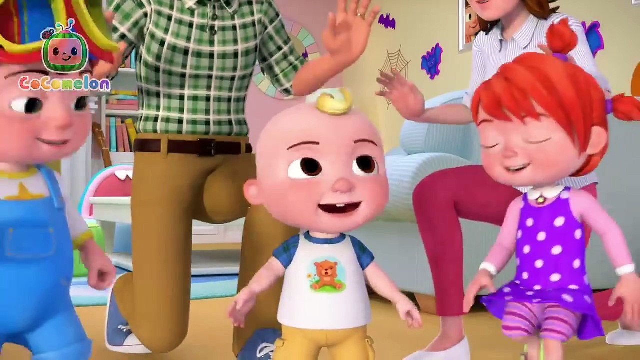 Finger Family Halloween Song _ CoComelon Nursery Rhymes & Kids Songs