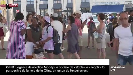 Le niveau de risque lié à la grippe aviaire sur le territoire métropolitain français a été relevé de "modéré" à "élevé" après la détection de "plusieurs foyers"