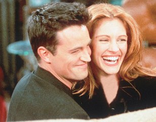 Mort de Matthew Perry : son ex-compagne Julia Roberts lui rend hommage