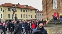 L'arrivo della famiglia Cecchettin alla basilica di Padova