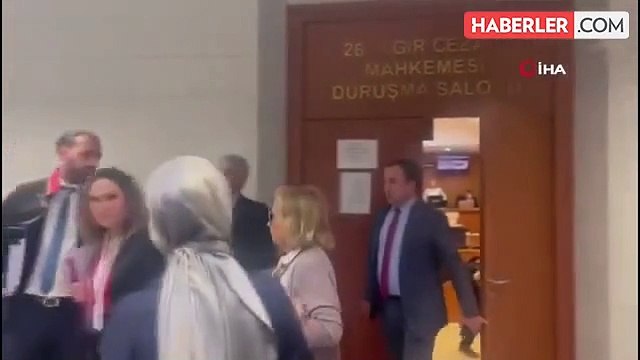 Nazlı Ilıcak neden cezaevinde, neden hapiste? Nazlı Ilıcak kimdir, kaç yaşında, nereli?