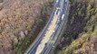 El vuelco de un camión cargado de hierba corta la Autopista del Huerna entre Asturias y León (Fuente: Guardia Civil de Asturias)