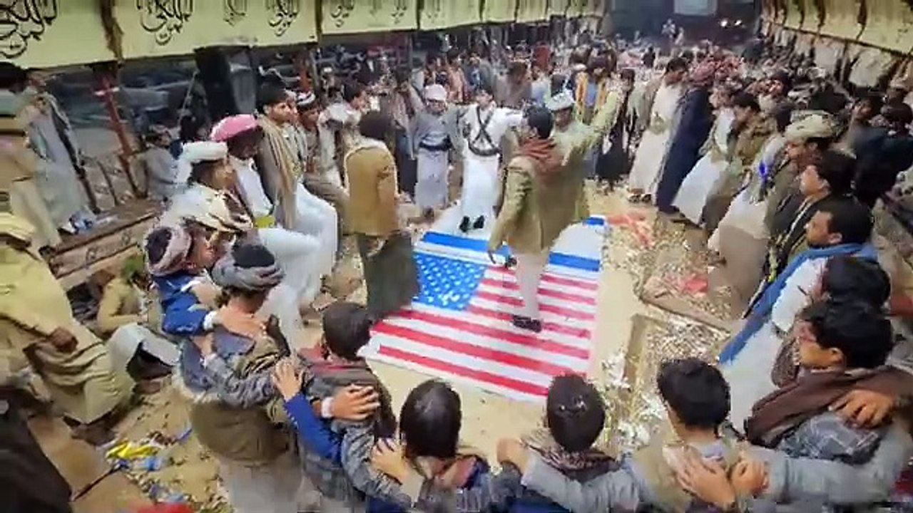 جديد_جلال_الريمي_وش_بال_صعده_كل_البراعين_في_عرس_جلال_الريمي_الف_الف_مبروك_لا_تنسى_الاشتراك_يا_رجال(360p)